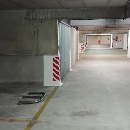 Avec Parking Prive Au Coeur De La Apartment